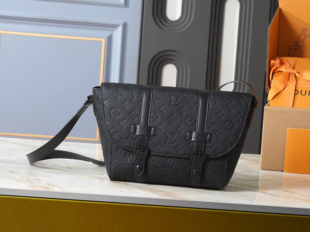 Messenger Bag