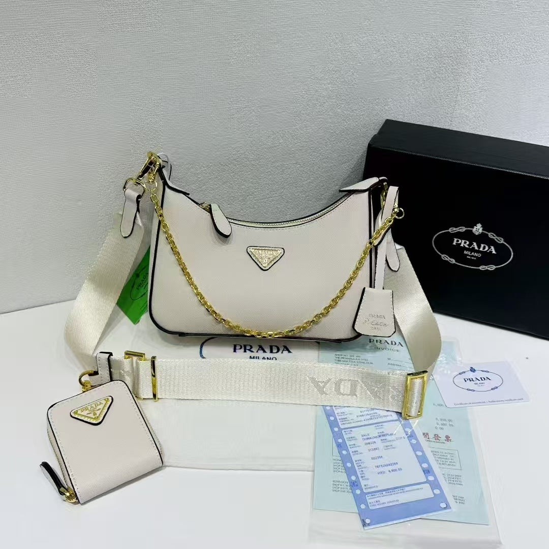 Re-Edition 2005 Saffiano Bag