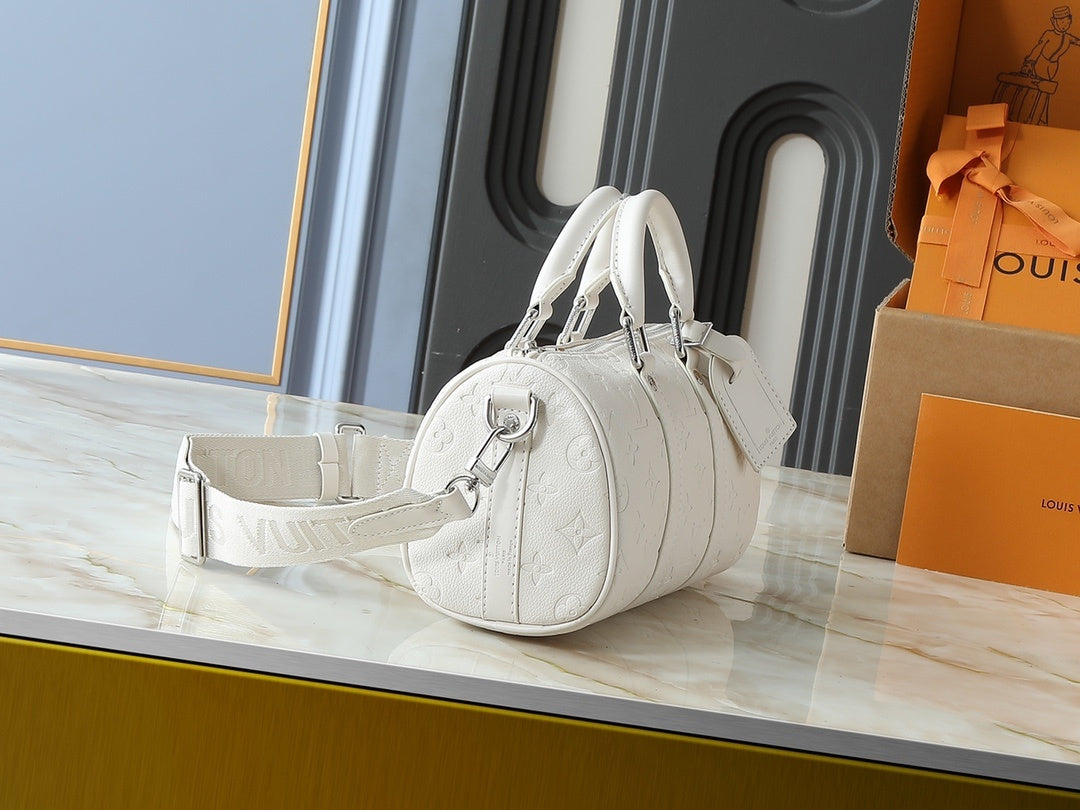 Keepall 25 Bandouliere Handbag