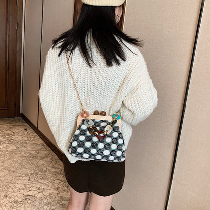Solid Wood Clip Shoulder Bag Women Plush Color Matching Messenger Bag