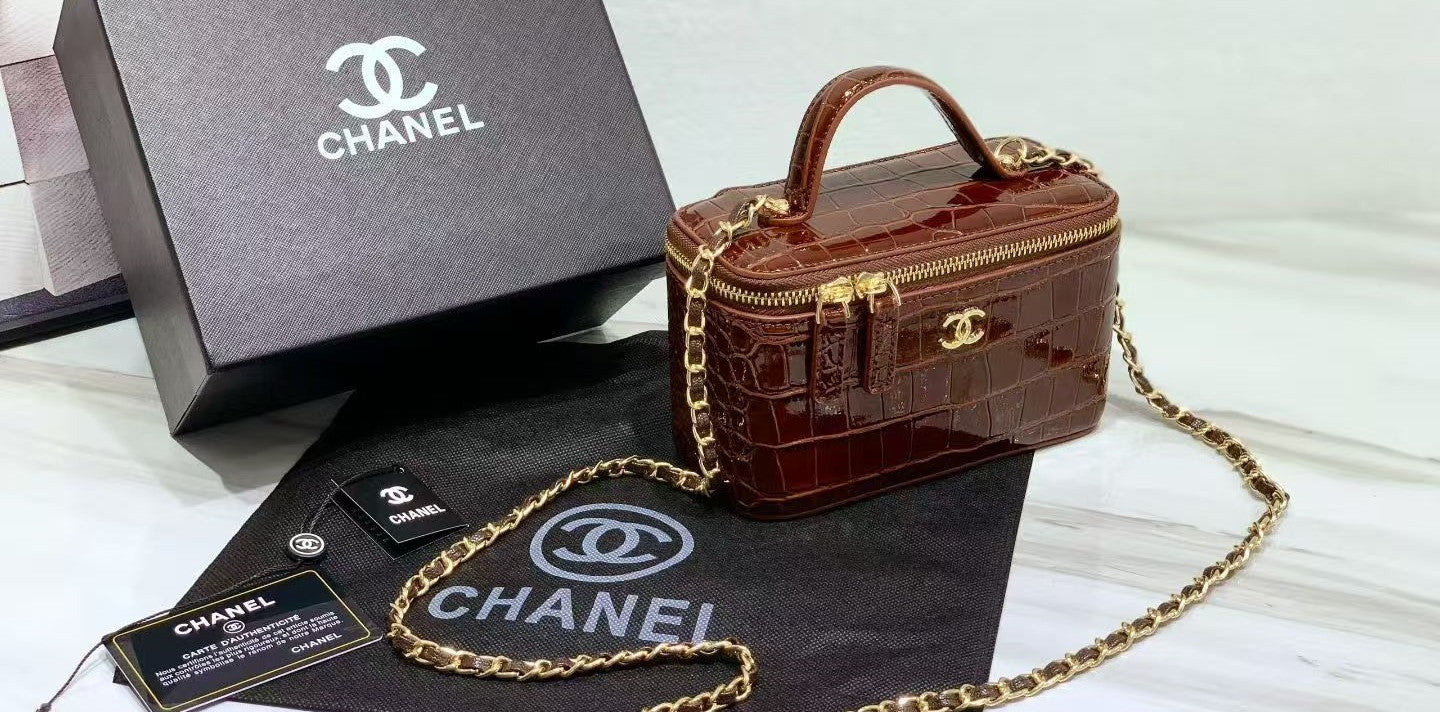 Structured Vanity With Chain