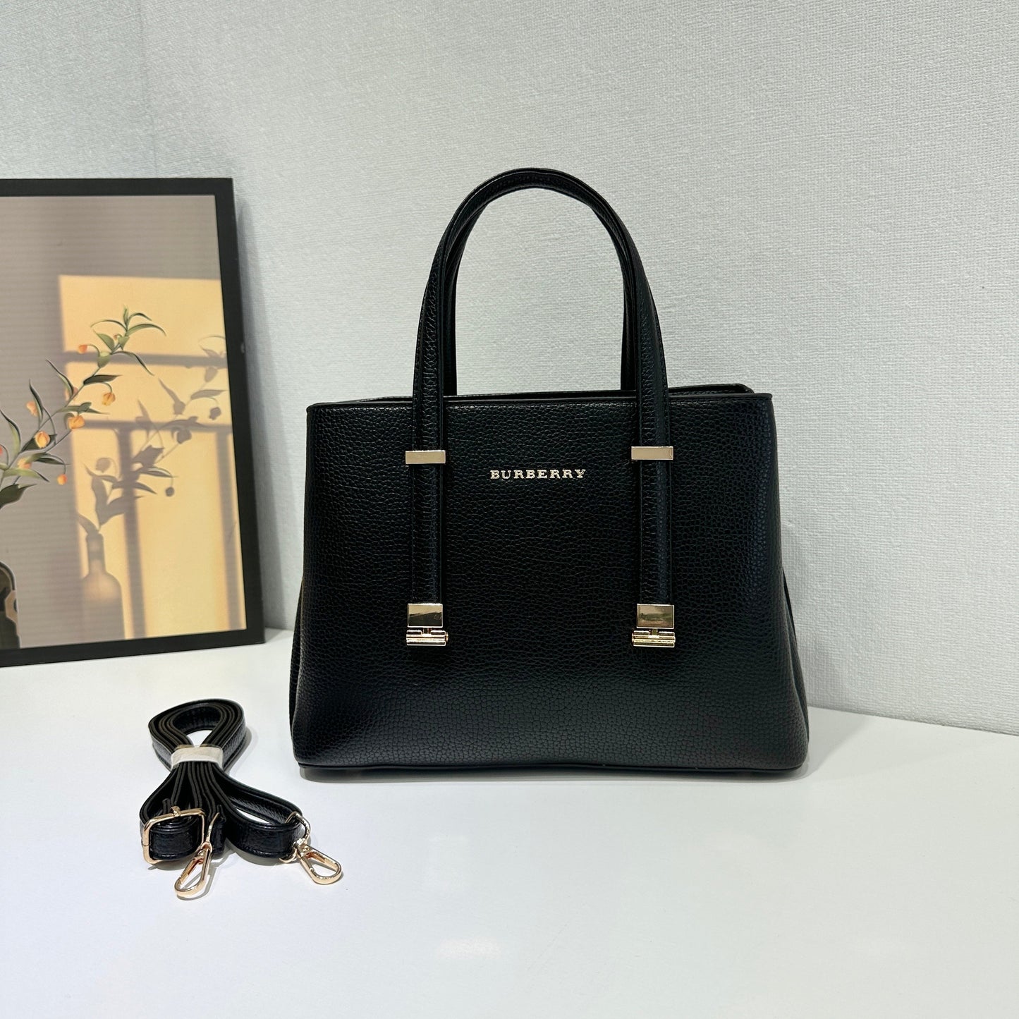 Dune Lonodon Tote Bag