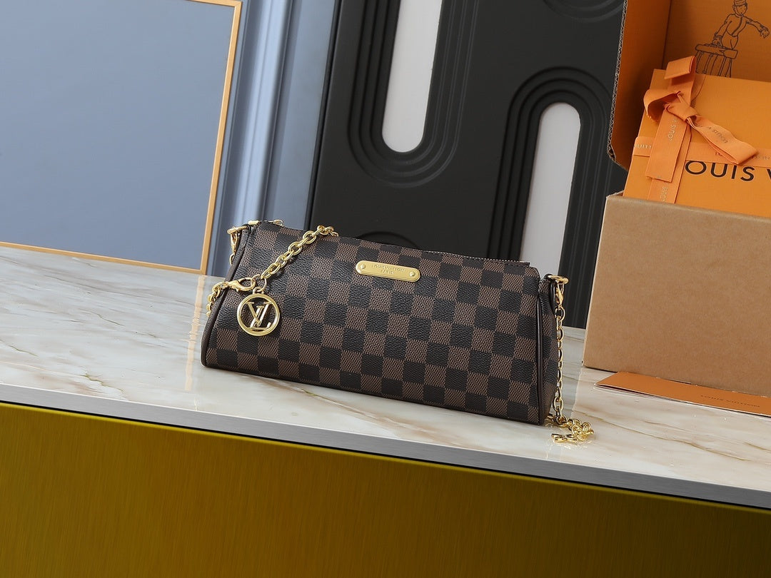 Pochette Eva Clutch