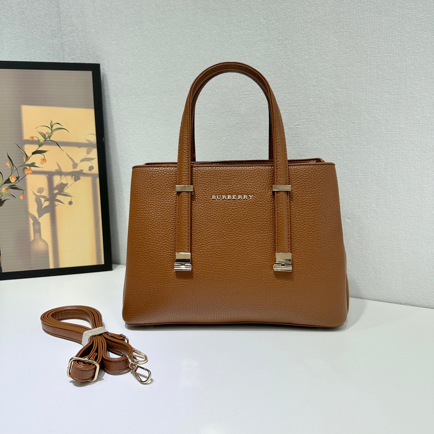 Dune Lonodon Tote Bag