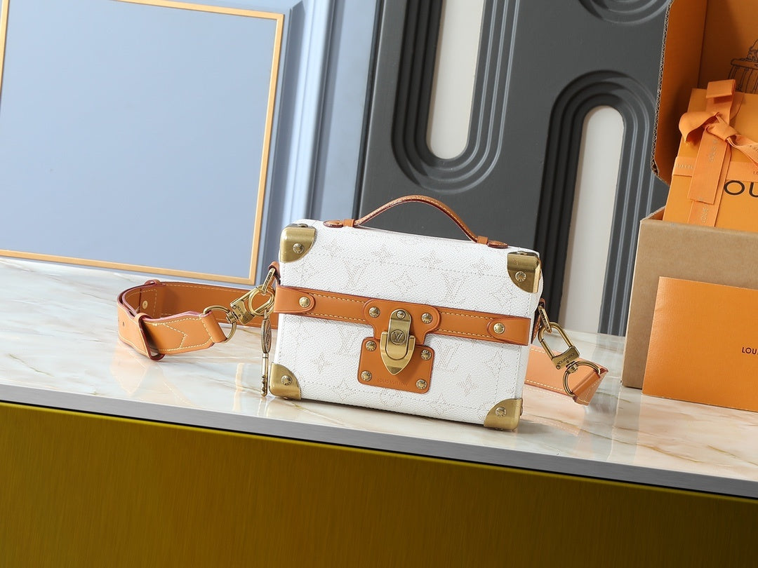Soul Trunk Handbag