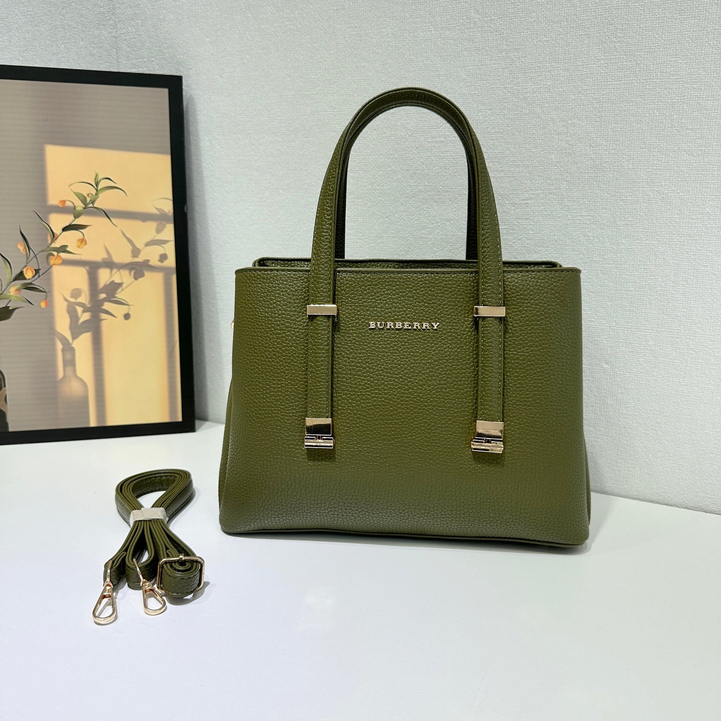Dune Lonodon Tote Bag