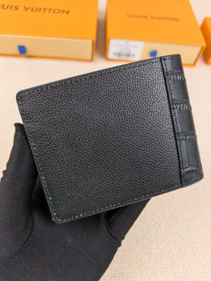 Multiple Wallet Black Aerogram