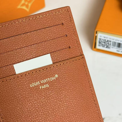 Low Key Zipped Card Holder