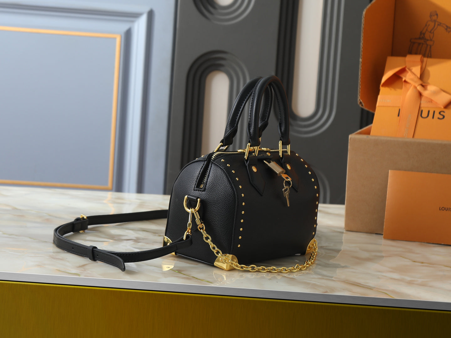 Speedy Trunk 20 Handbag