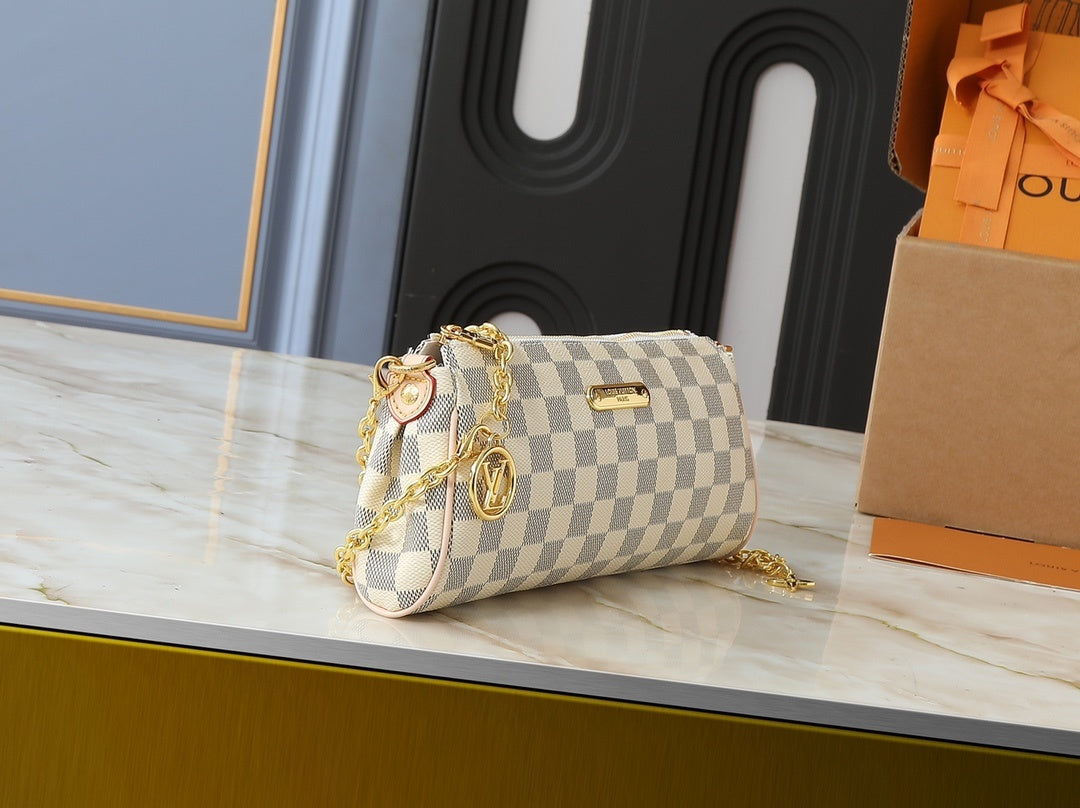 Pochette Eva Clutch