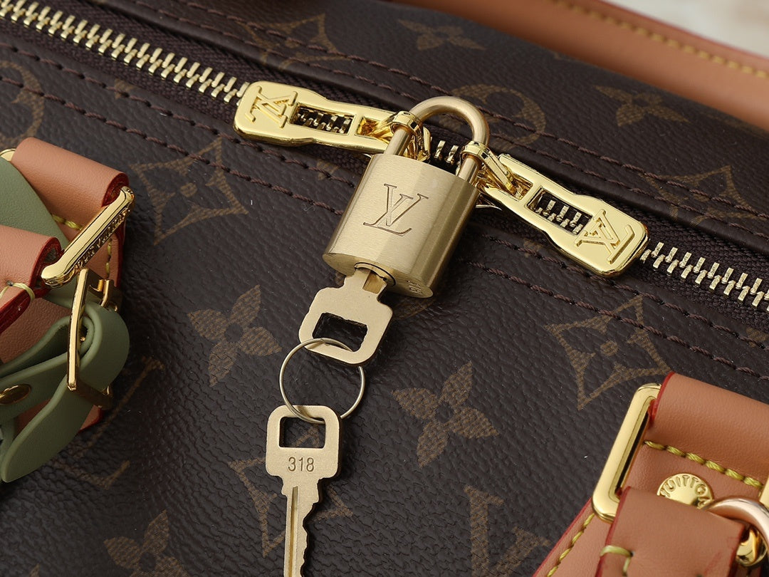 Speedy Soft 30 Lucky Handbag