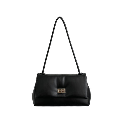 Maxi Shoulder Bag
