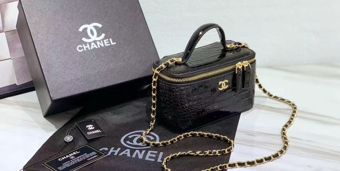 Structured Vanity With Chain