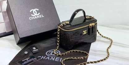Structured Vanity With Chain