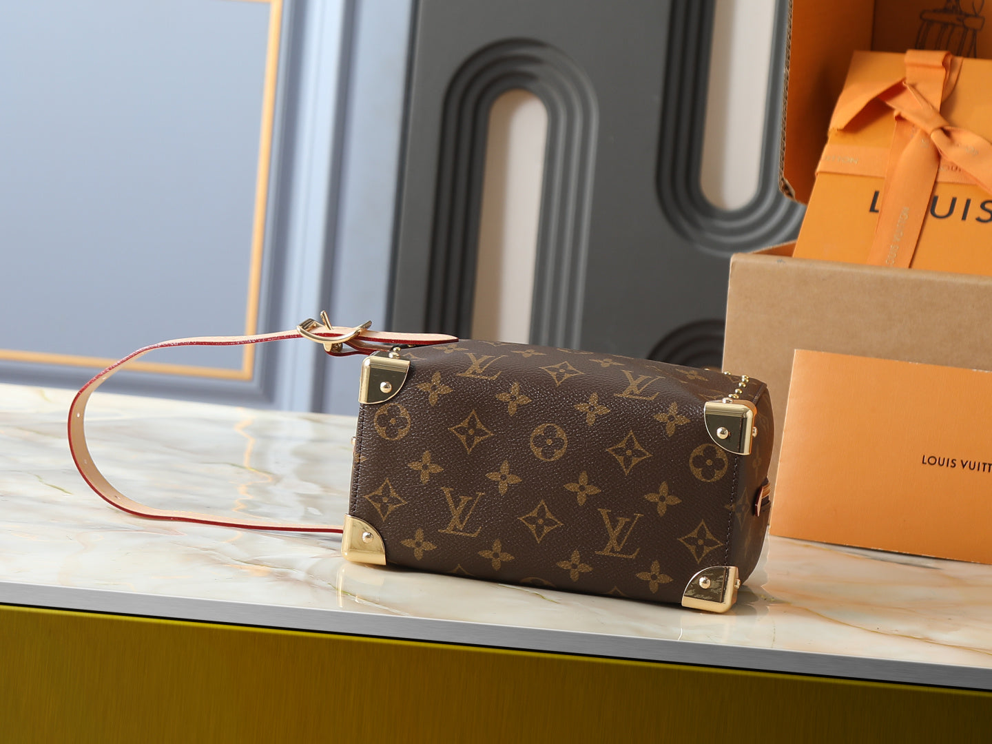 Dopp Kit Trunk Monogram