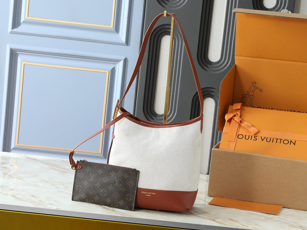 Low Key Hobo PM Handbag