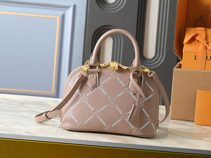 Alma Quartz Handbag