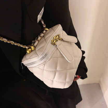 Lingge Chain Bucket Bag
