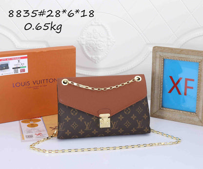 Pallas Chain Bag